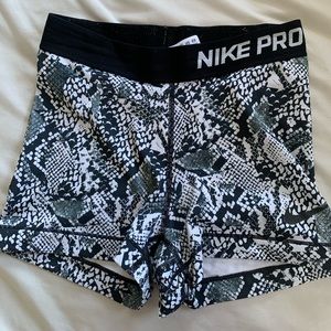 Nike Pro spandex